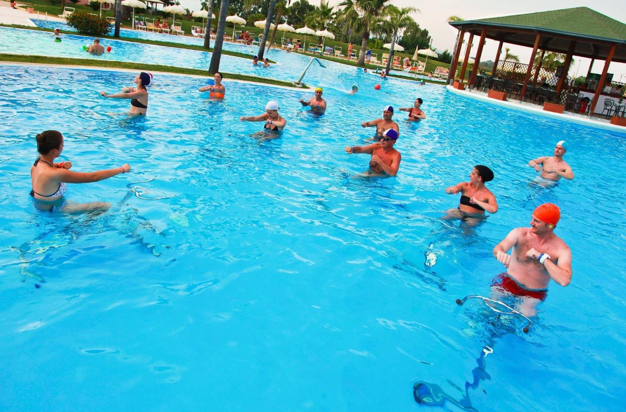 Bv Airone Resort 마리나 디 시바리 외부 사진