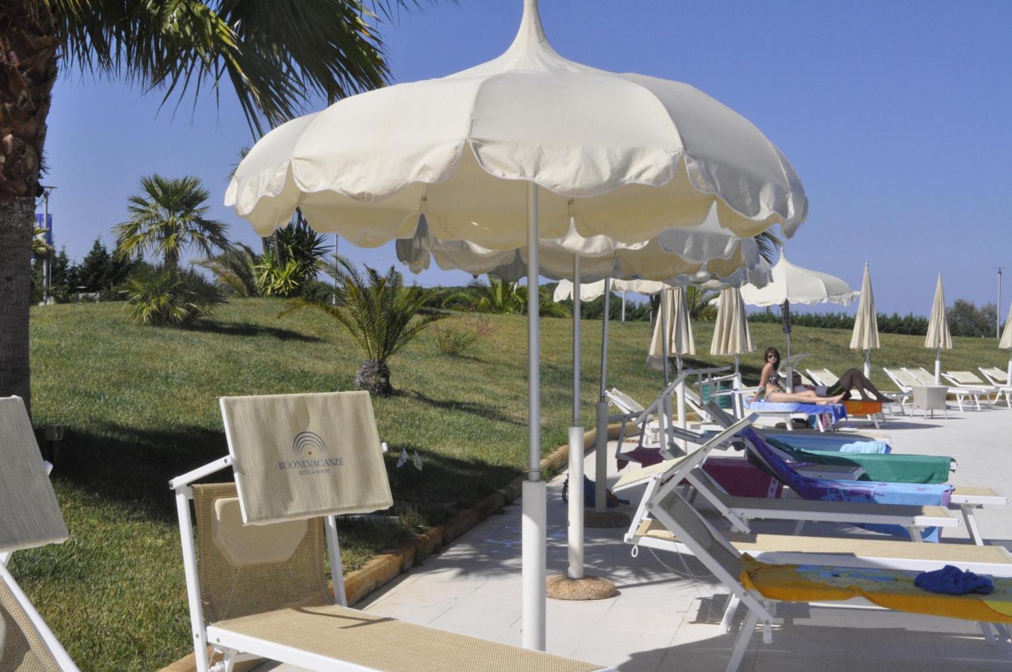 Bv Airone Resort 마리나 디 시바리 외부 사진
