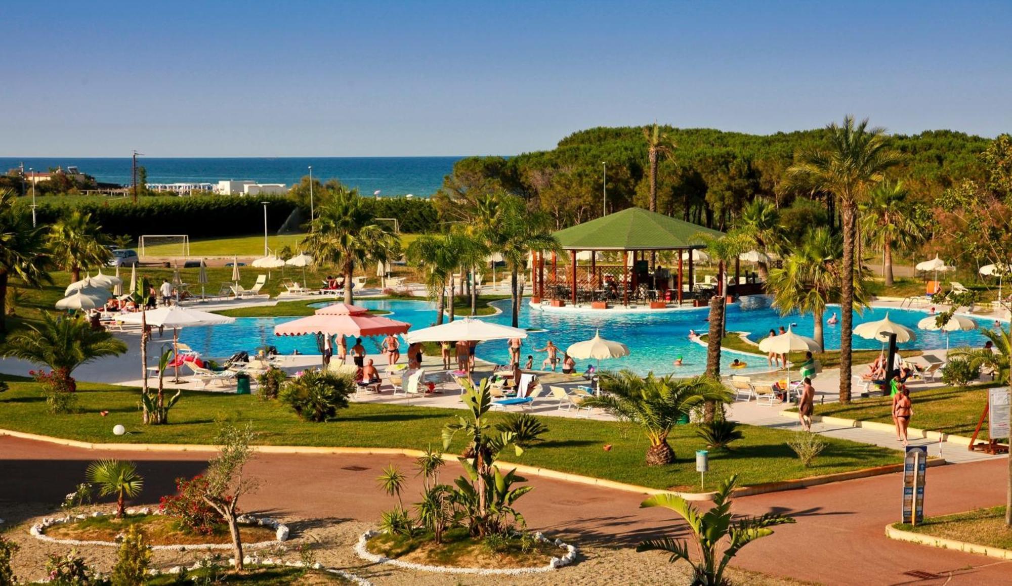 Bv Airone Resort 마리나 디 시바리 외부 사진