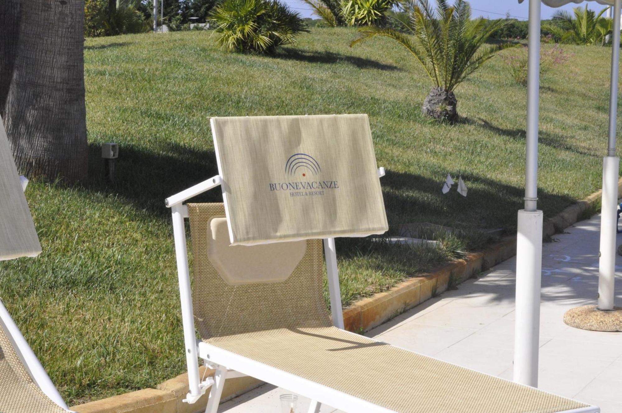 Bv Airone Resort 마리나 디 시바리 외부 사진